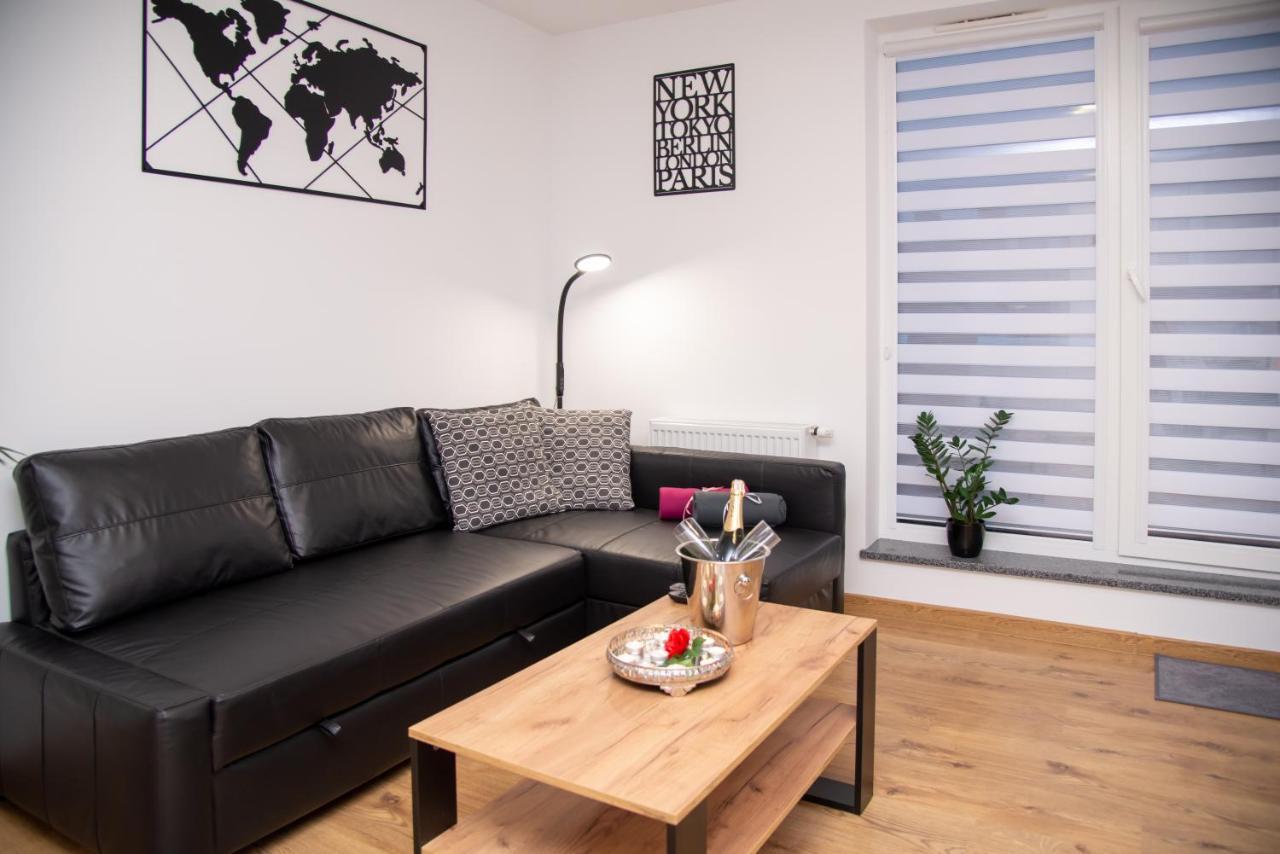 Maya'S Flats & Resorts 49 - Spacious 3 Rooms Apartment In Szafarnia Gdansk Gdańsk Exterior foto