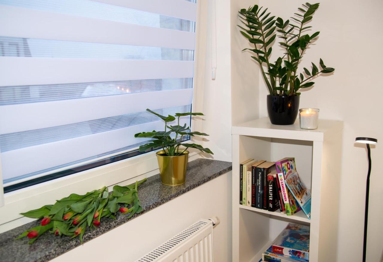 Maya'S Flats & Resorts 49 - Spacious 3 Rooms Apartment In Szafarnia Gdansk Gdańsk Exterior foto