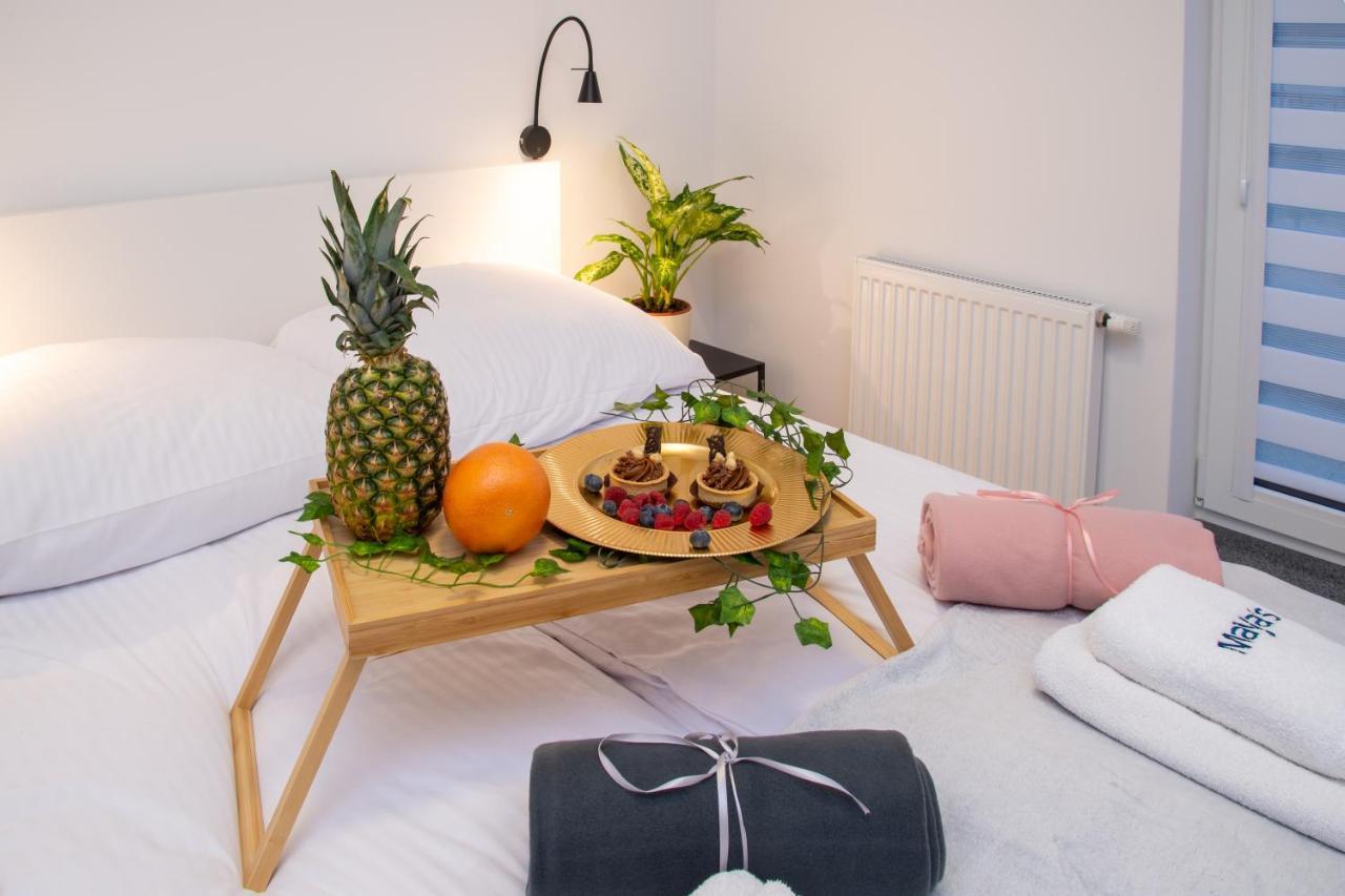 Maya'S Flats & Resorts 49 - Spacious 3 Rooms Apartment In Szafarnia Gdansk Gdańsk Exterior foto