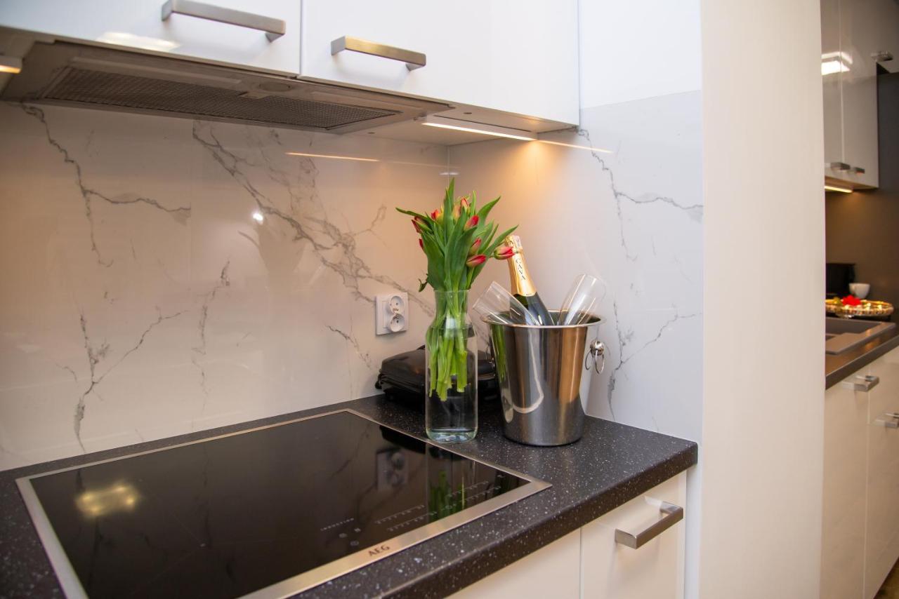 Maya'S Flats & Resorts 49 - Spacious 3 Rooms Apartment In Szafarnia Gdansk Gdańsk Exterior foto